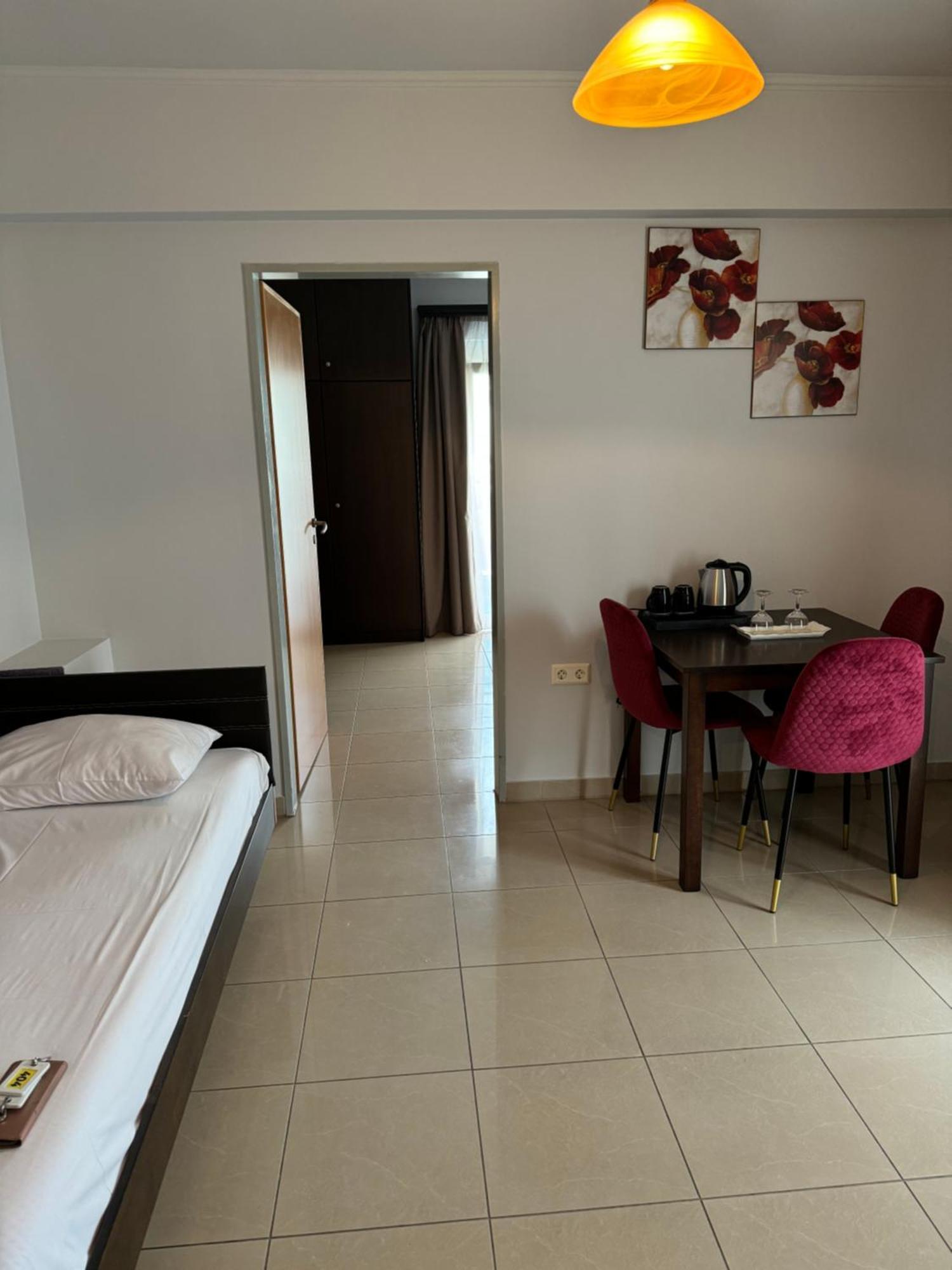 Comfort Hotel Apartments Rhodes City Екстериор снимка